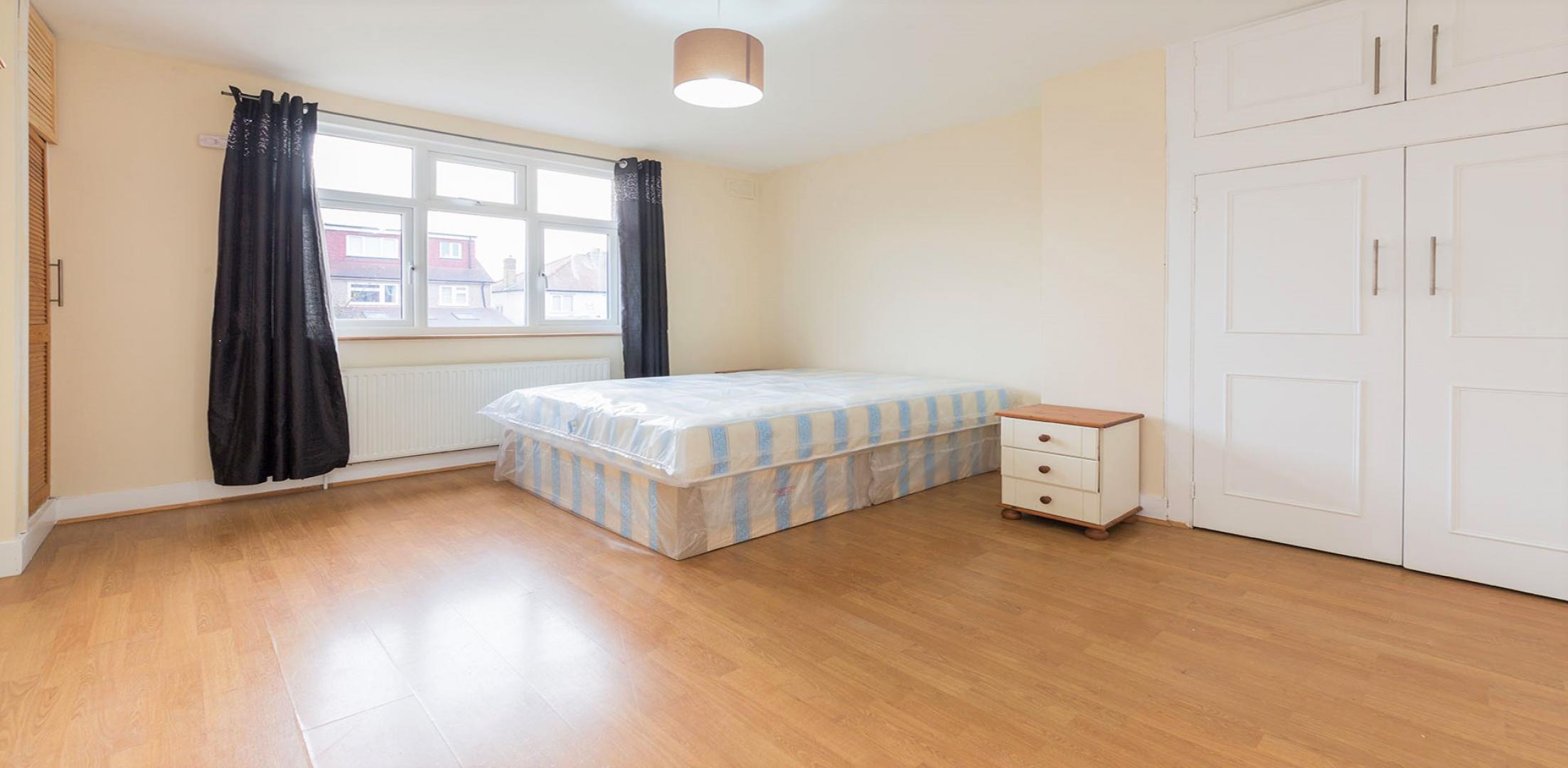 			NEW INSTRUCTION (Private Garden), 4 Bedroom, 1 bath, 1 reception Flat			 Fleetwood Road, DOLLIS HILL